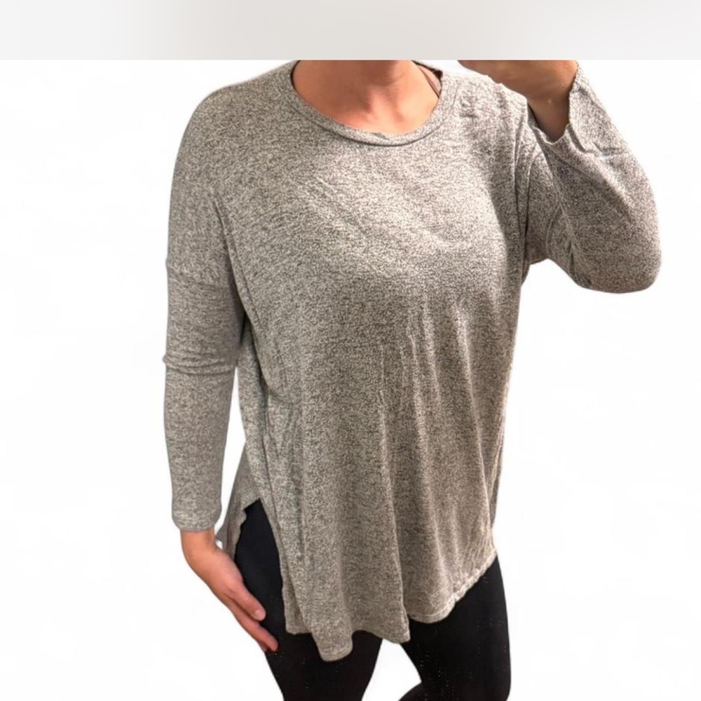 Tobi Heather Gray Long Sleeve Top
